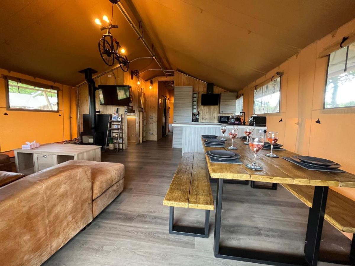 Aladdin Safari Tent Tenby Exterior foto